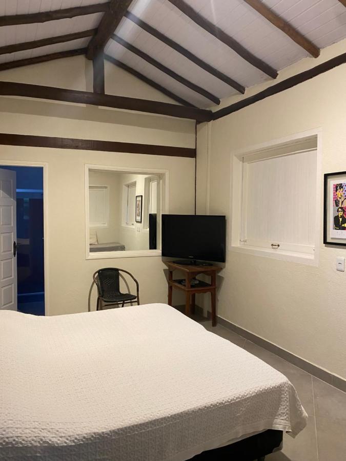 Suite Praia Da Feiticeira อิลญาเบลา ภายนอก รูปภาพ